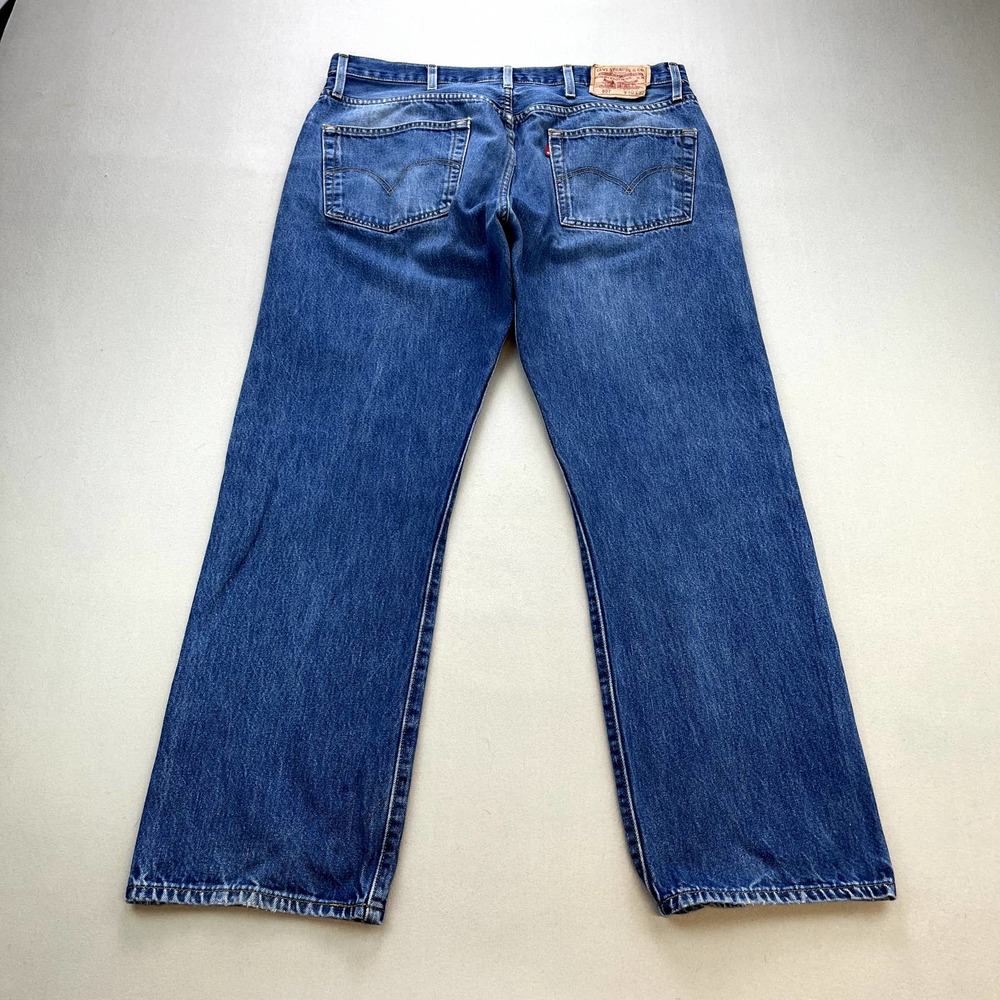 Levis 501 Jeans Mens 38 Blue Denim Original Fit Straight Leg Medium Stone Wash